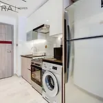 Mira Holiday Homes - Fully Furnished Studio In Jlt
